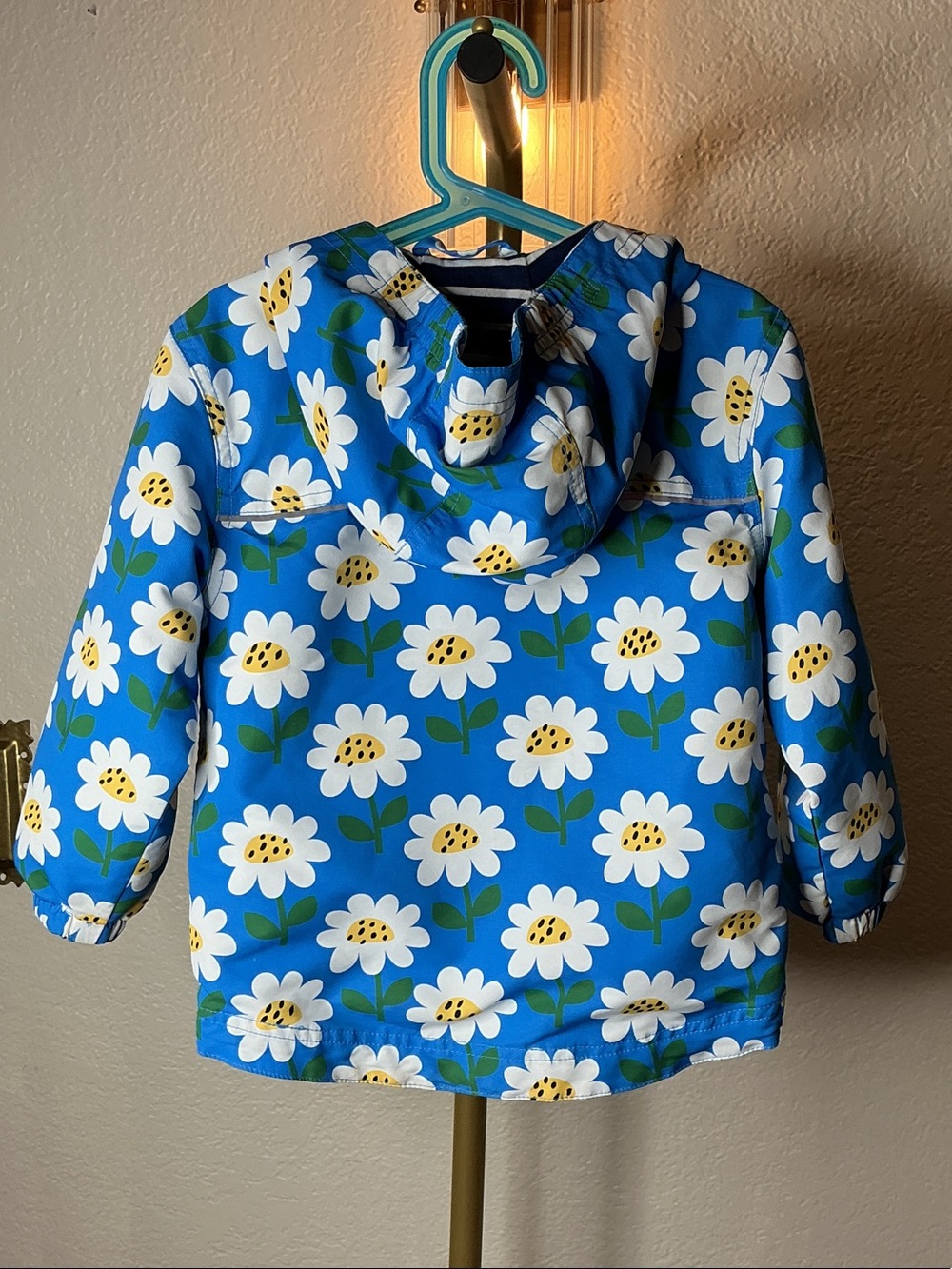 Hanna Andersson Blue Daisy Raincoat - Picture 14 of 16